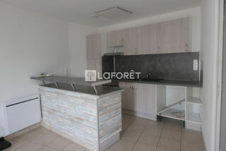  Maison  louer 3 pices 79 m