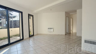  Appartement à louer 4 pièces 85 m²
