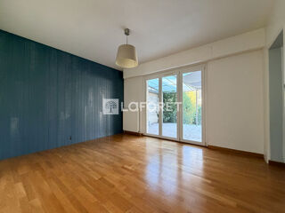  Maison à vendre 8 pièces 210 m²