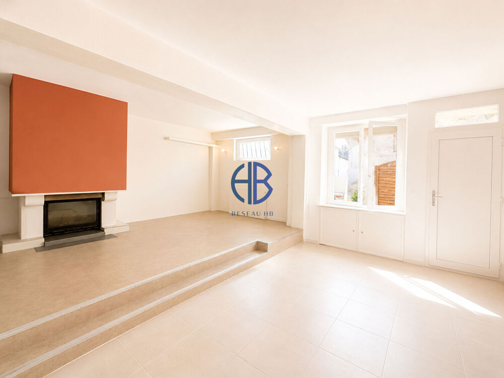 Vente Maison Charmante maison individuelle rénovée de 102,41 m² au coeur du village des Avenières Les avenieres veyrins thuellin