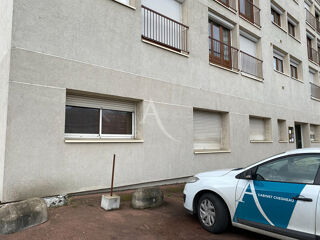  Immeuble à vendre 9 pièces 180 m²