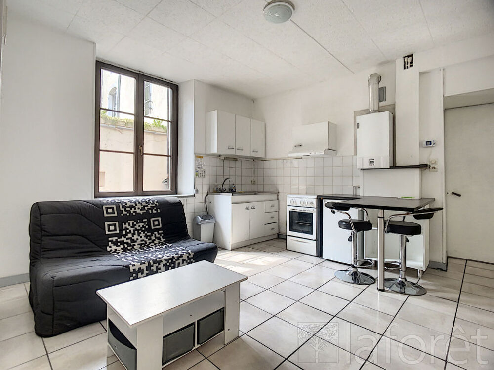 Location Appartement Appartement meublé de type T2 33.17m2 NEUFCHATEAU Neufchateau
