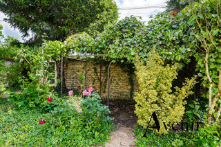  Maison à vendre 10 pièces 240 m²