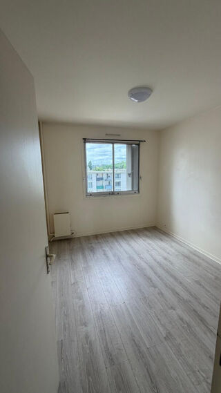  Appartement à louer 2 pièces 44 m²