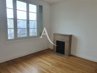  Appartement à louer 4 pièces 83 m²