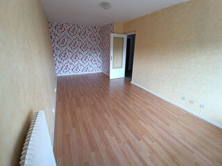  Appartement à louer 1 pièce 42 m²