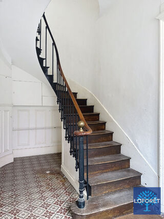  Immeuble à vendre 10 pièces 265 m²