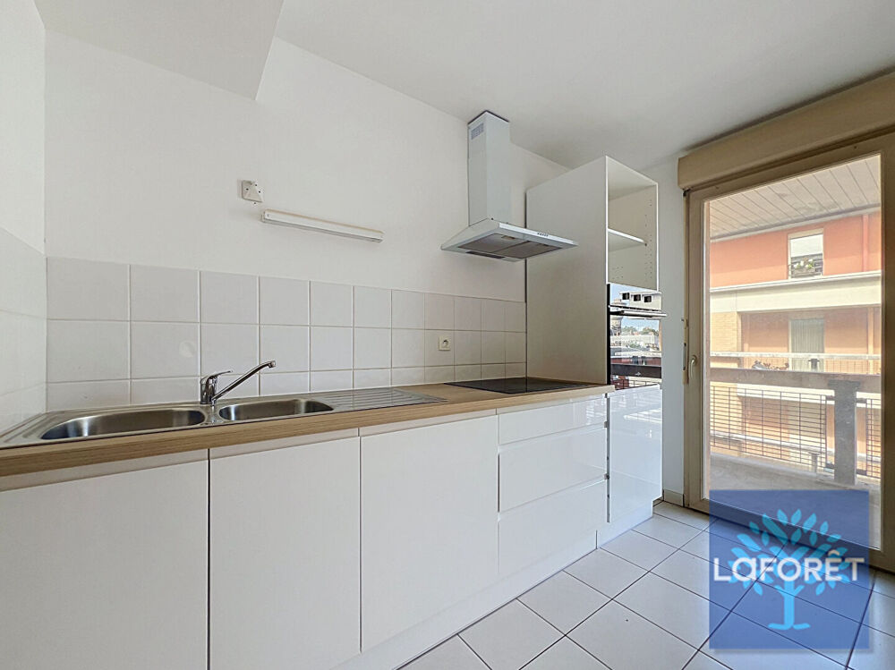 Location Appartement Appartement Valenciennes 4 pièce(s) 90 m2 Valenciennes