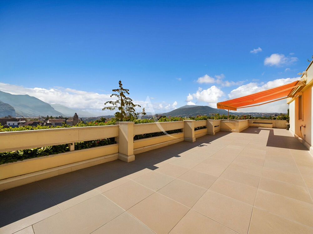 � vendre  Appartement Annecy (74000)