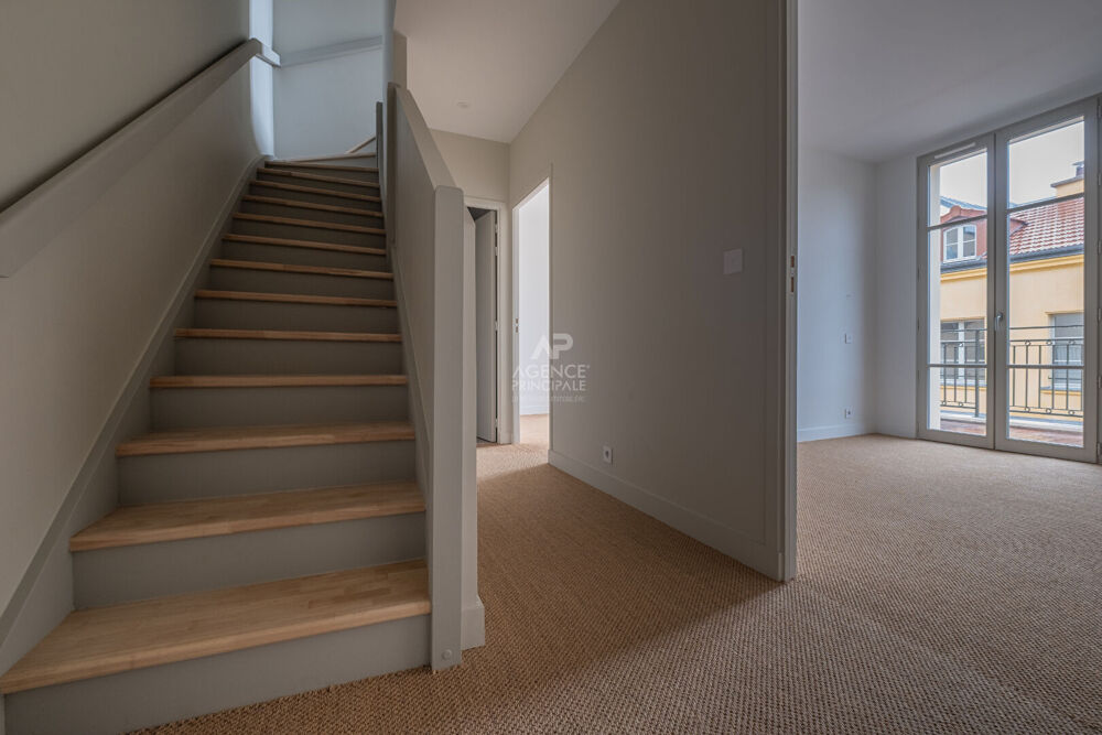 Versailles Notre Dame - Maison 4 piéces 103m² au sol avec terrasse et balcon