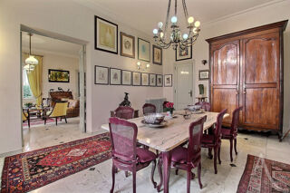  Villa à vendre 8 pièces 248 m²