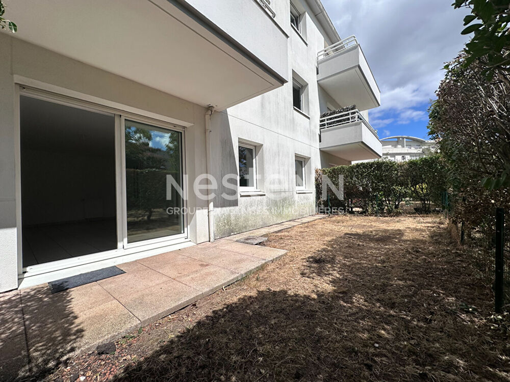 Vente Appartement à vendre à Vannes secteur Le Bondon Appartement  T2 avec terrasse, ascenseur, box fermé en sous-sol et parking extérieur Vannes