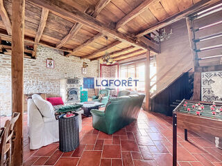  Maison  vendre 7 pices 220 m