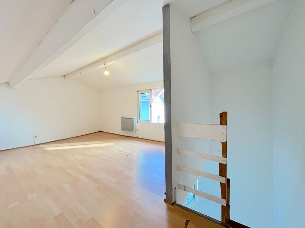 A LOUER APPARTEMENT 2 PICES AVEC TERRASSE - LE HAILLAN