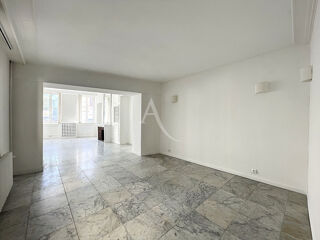  Maison à louer 6 pièces 102 m²