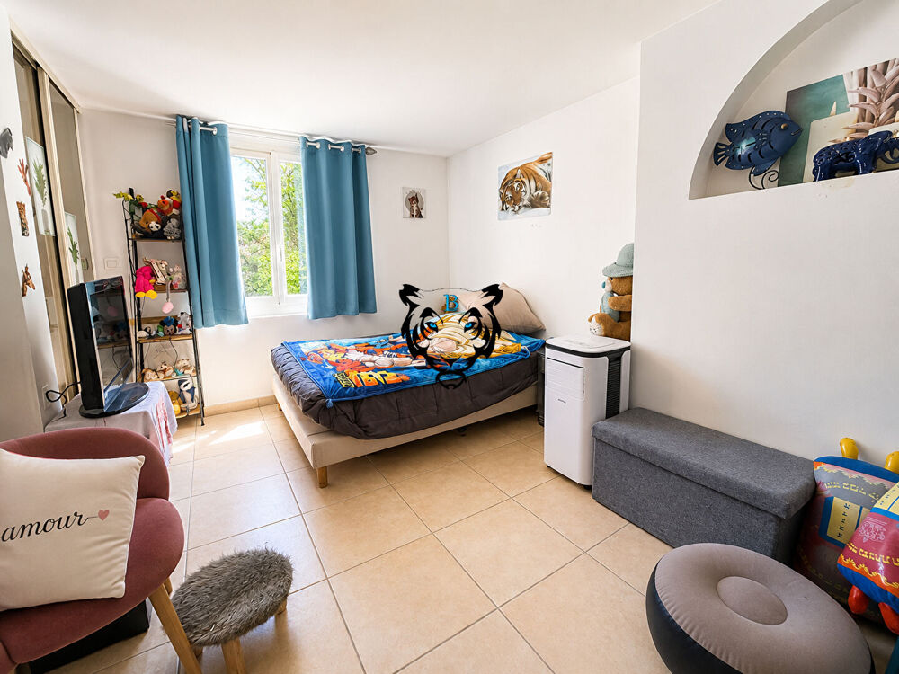 à vendre  Maison Saint-Raphaël (83700)