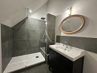  Maison  vendre 7 pices 174 m