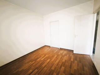  Appartement à louer 2 pièces 42 m²