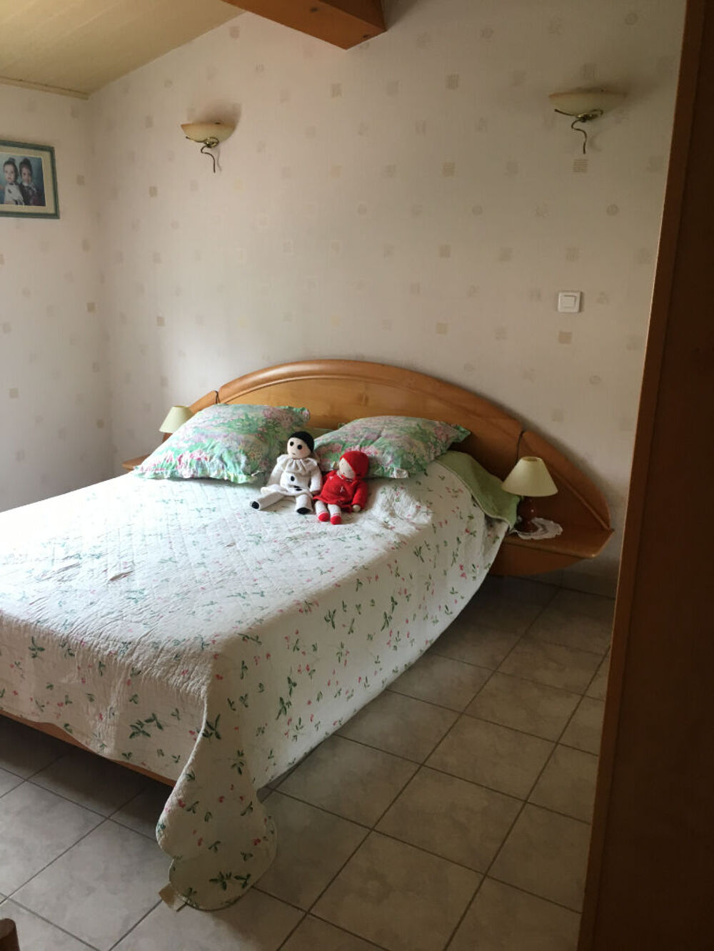 MAISON COMPOSEE DE 2 LOGEMENTS (GITES) INDEPENDANTS SUR TERRAIN DE 4000 M² AVEC PISCINE