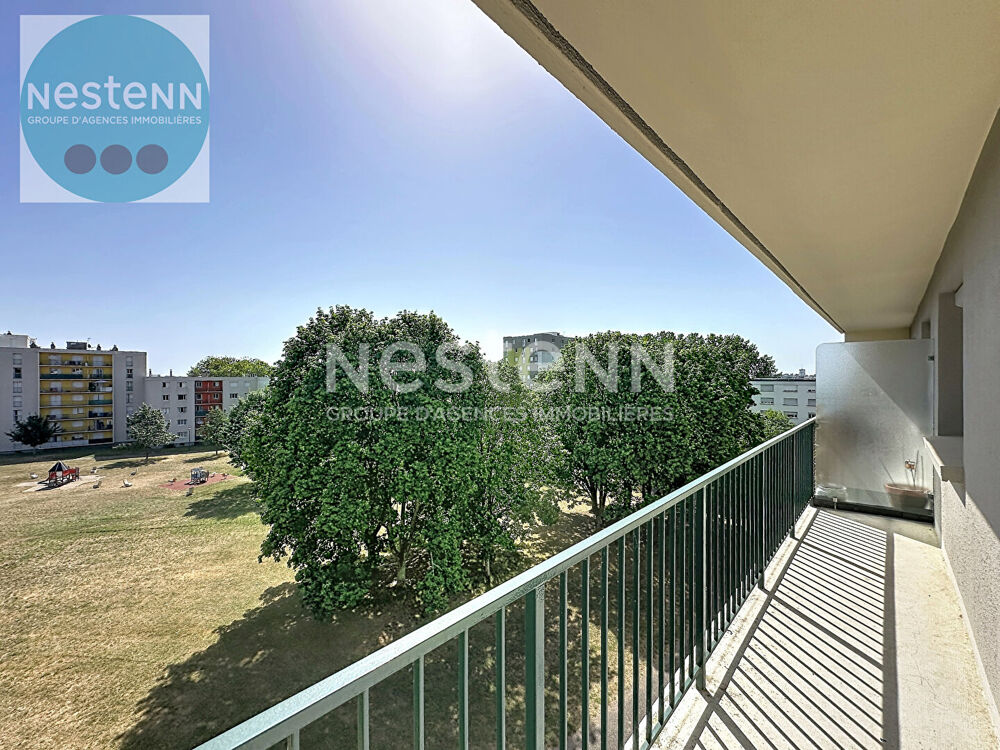 Vente Appartement Appartement 4 pièces à vendre à Blois - Dernier étage avec vue parc Blois