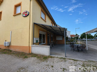  Immeuble à vendre 10 pièces 154 m²