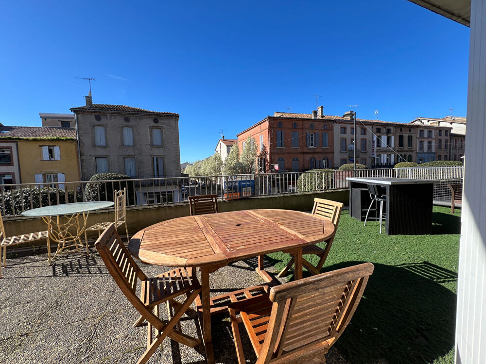 Appartement centre Caussade - grande terrasse - 3 chambres