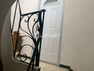  Immeuble à vendre 9 pièces 210 m²