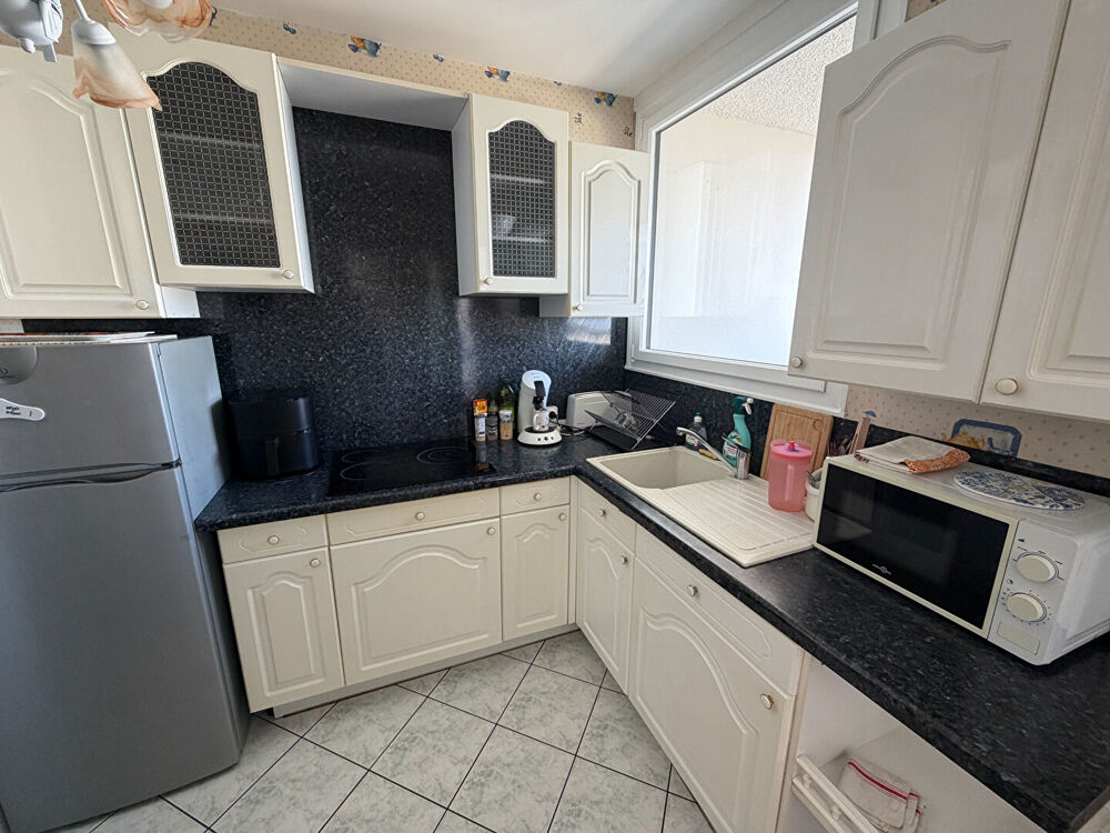 A louer - Appartement T2 meublé avec loggia et garage - Angers secteur Jardin des Plantes