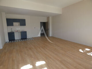  Appartement � louer 2 pi�ces 55 m�