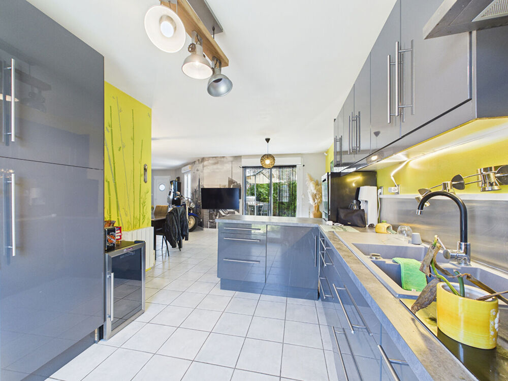 Maison plain-pied 4 pièce(s) 80m2.