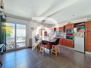  Maison  vendre 6 pices 142 m