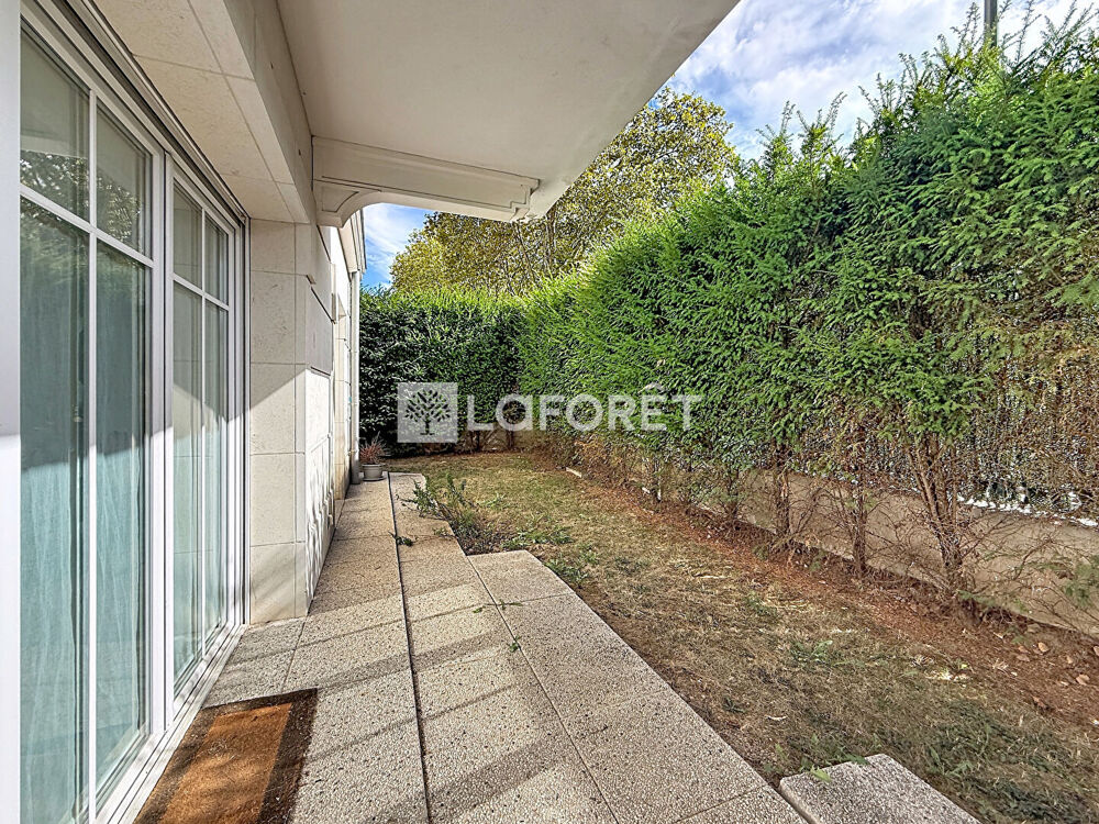 Vente Appartement Appartement Le Plessis Robinson 3 pièces 63 m2 Le plessis robinson