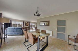  Maison � vendre 8 pi�ces 280 m�