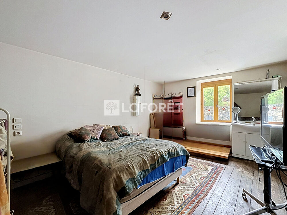Vente Maison Maison Gigny 4 pièces ou deux T1. Gigny