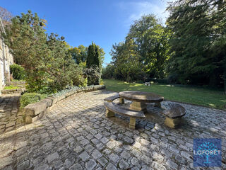  Maison � vendre 8 pi�ces 220 m�