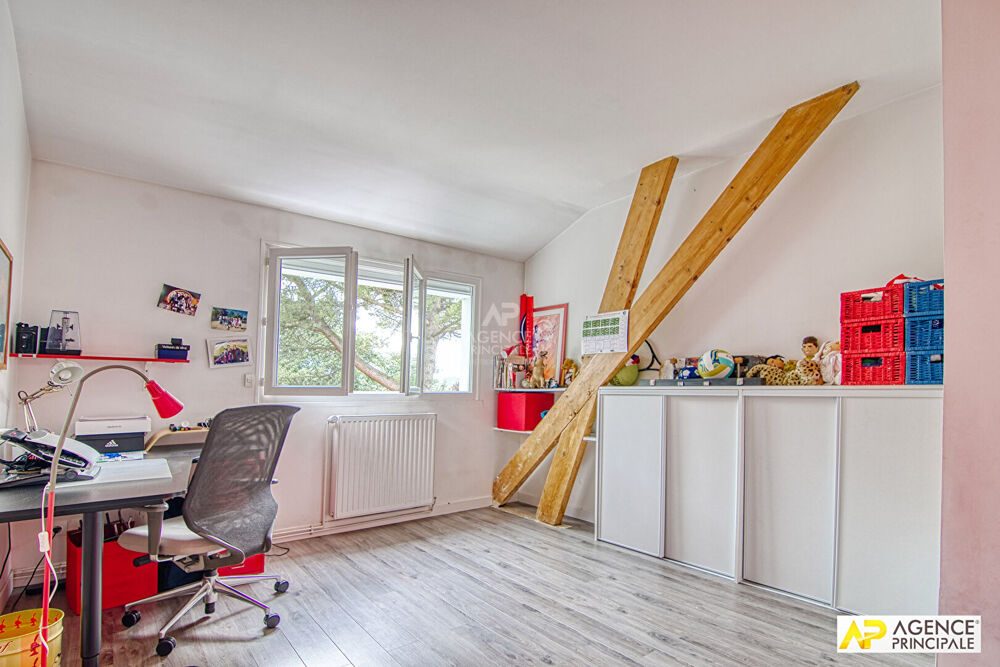 � vendre  Maison Versailles (78000)