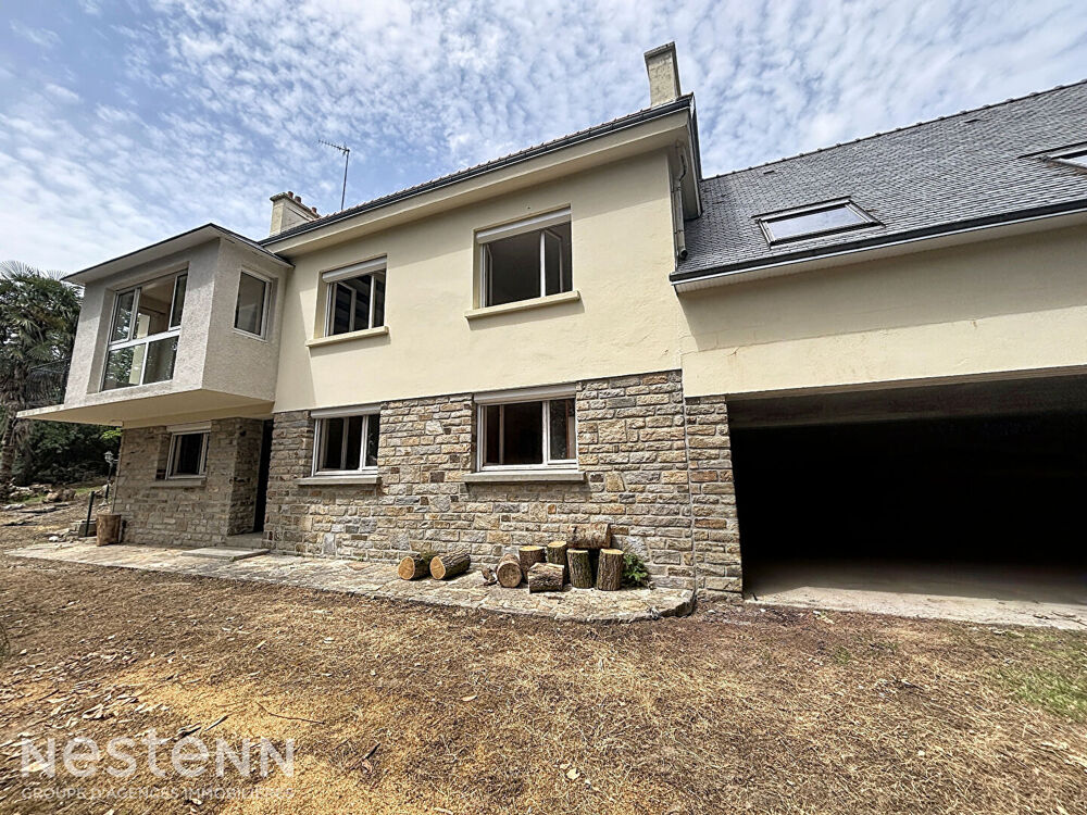 QUIMPERLÉ, maison familiale 166m², combles aménageables, garage