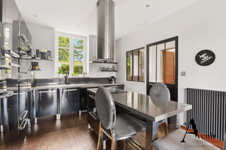  Maison à vendre 5 pièces 215 m²