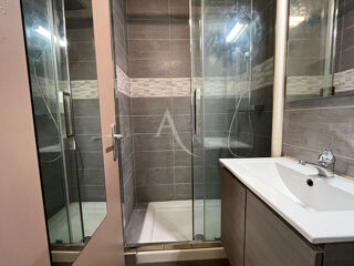  Appartement à louer 3 pièces 57 m²