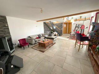  Maison  vendre 8 pices 180 m