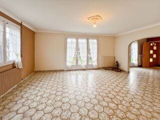  Maison  vendre 5 pices 109 m