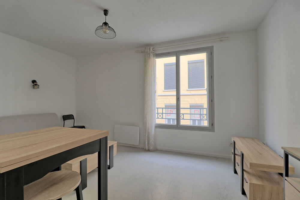 Vente Appartement Studio 20 m² ? Rue d'Ivry, Lyon 4e ? À deux pas du métro Lyon 4