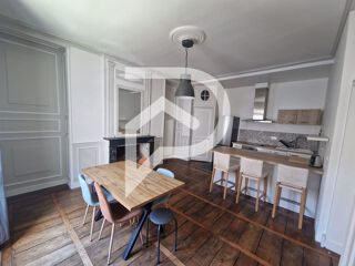  Appartement à louer 2 pièces 72 m²