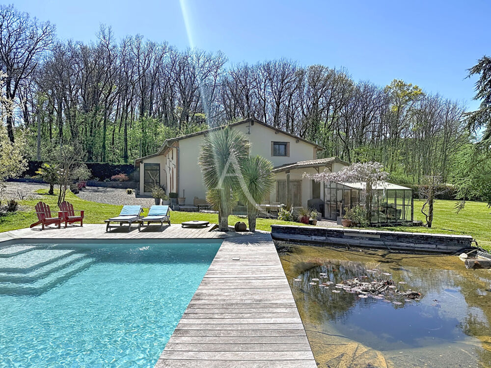 Maison 11 pièces 300 m² · à Villaudric · 300 m² · 839 000 €