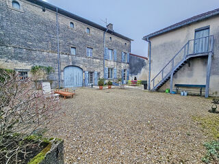  Maison � vendre 8 pi�ces 218 m�