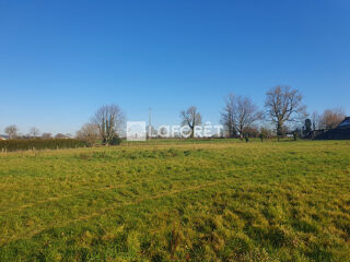  Terrain à vendre 930 m²