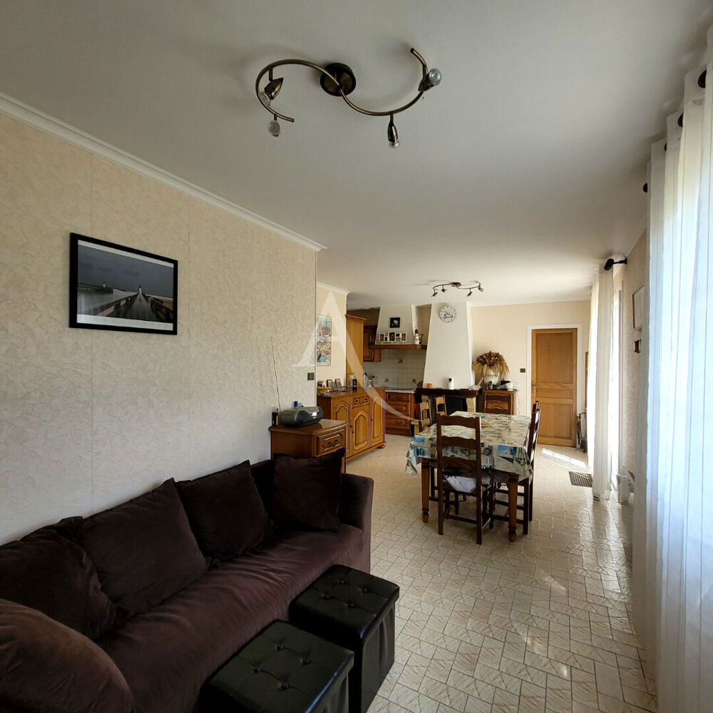 Maison Le Champ Saint Pere 4 pièce(s)