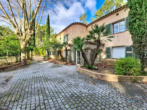 Murs commerciaux &agrave; vendre &agrave; Sanary sur Mer - Secteur Ste Trinide 2300000 83110 Sanary sur mer