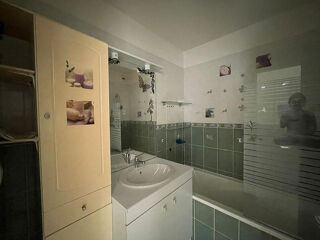  Appartement à louer 3 pièces 55 m²