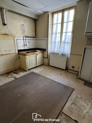  Immeuble � vendre 12 pi�ces 334 m�